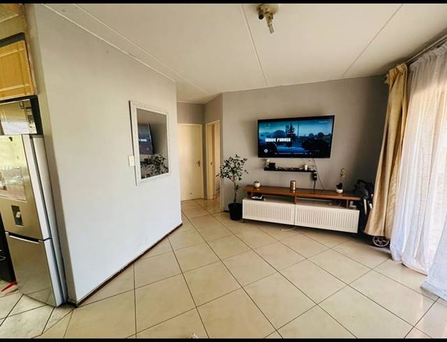 2 BEDROOM APARTMENT FOR SALE IN MONDEOR